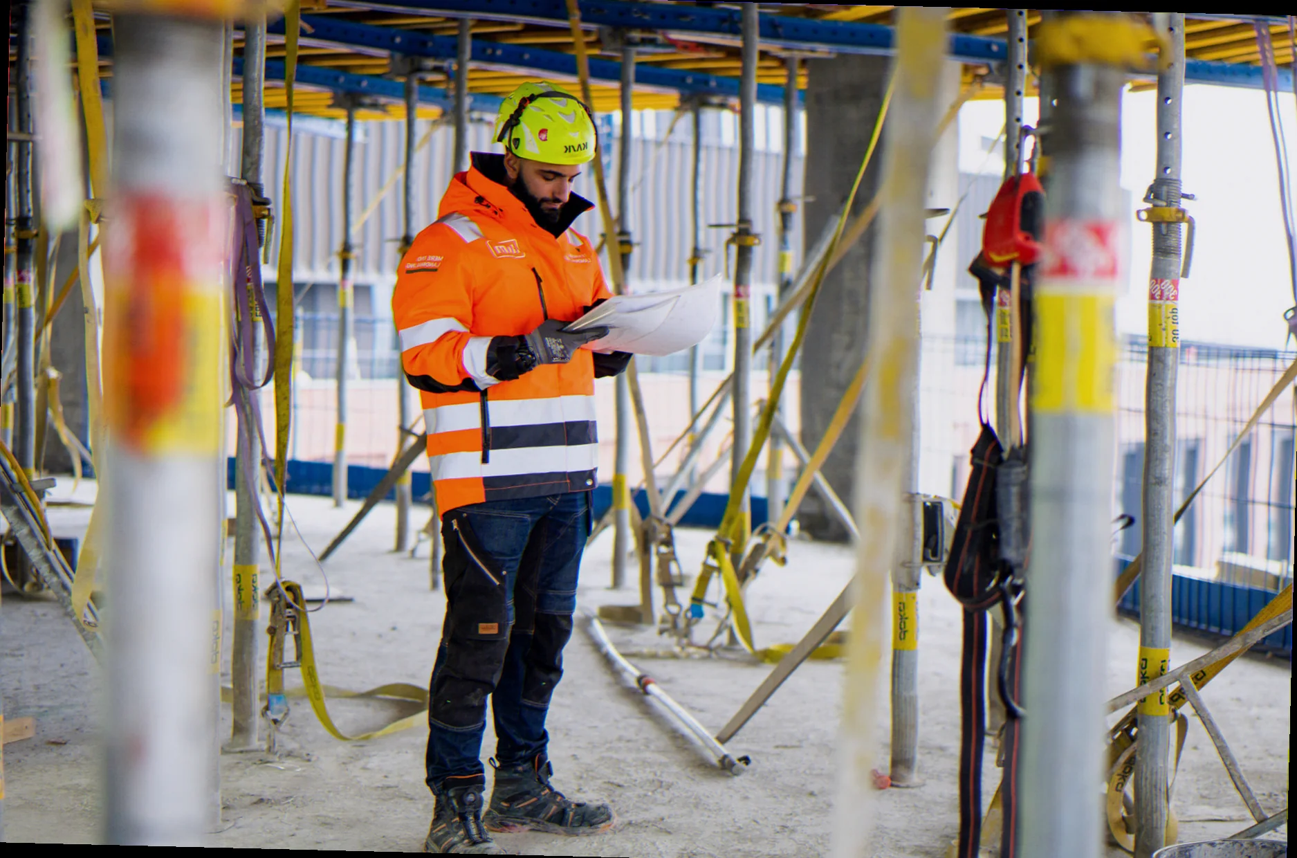 Landmåler med måleudstyr
